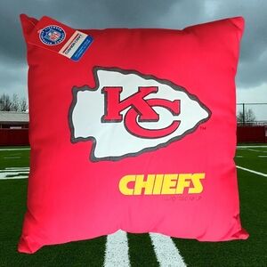 1996 Kansas City Chiefs Throw Pillow 24" Diago